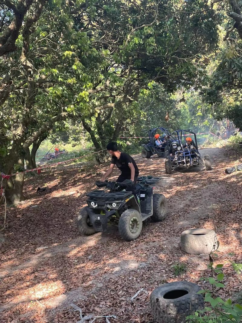 d97b918a4eab909defb2b489de0be17d.jpg 越野6.jpg